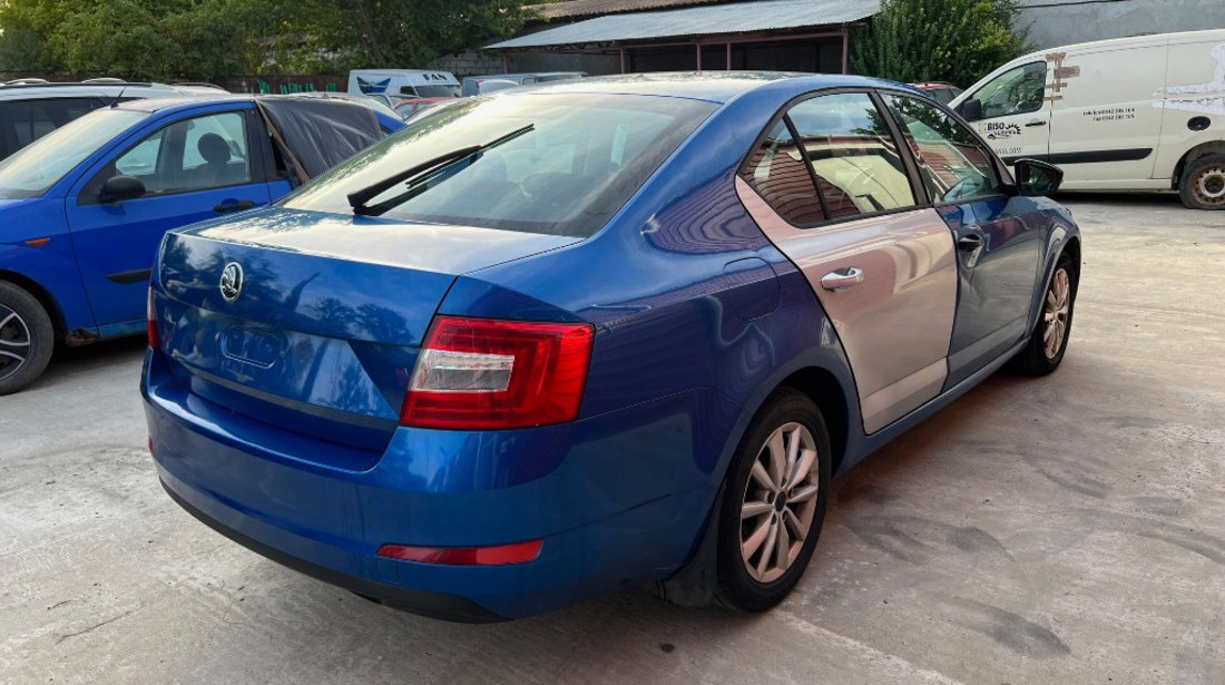 Consola centrala Skoda Octavia 3 2015 BERLINA 1.6 TDI