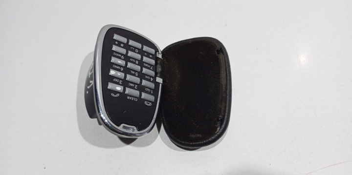 Consola centrala telefon A2218230350 Mercedes-Benz S-Class W221 [2005 - 2009]