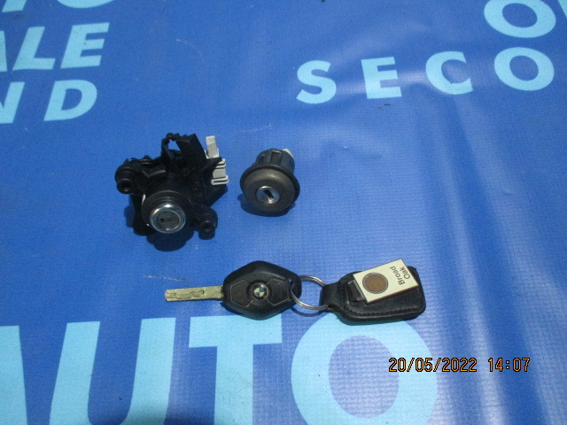 Contact BMW Z4 E85 2005 (cu butuci)