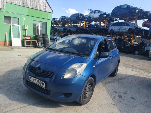 Cotiera Toyota Yaris 2007 hatchback 1.0 benzina