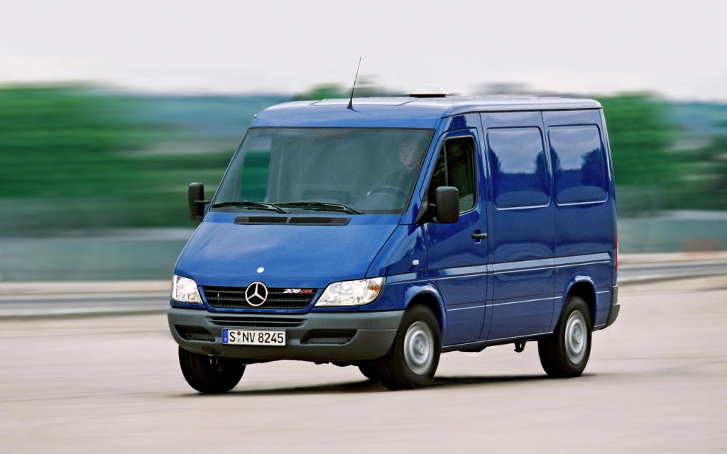 Cutie viteze 5+1 Mercedes Sprinter 903 2.2 TDI 130Cp an fab. 2005