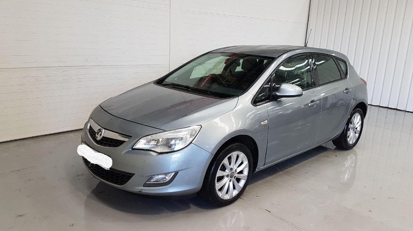 Cutie viteze manuala Opel Astra J 2012 Hatchback 1.7 CDTI LPV/A17DTJ