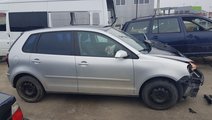 Cutie viteze manuala VW Polo 9N 2008 hatchback 1.4...