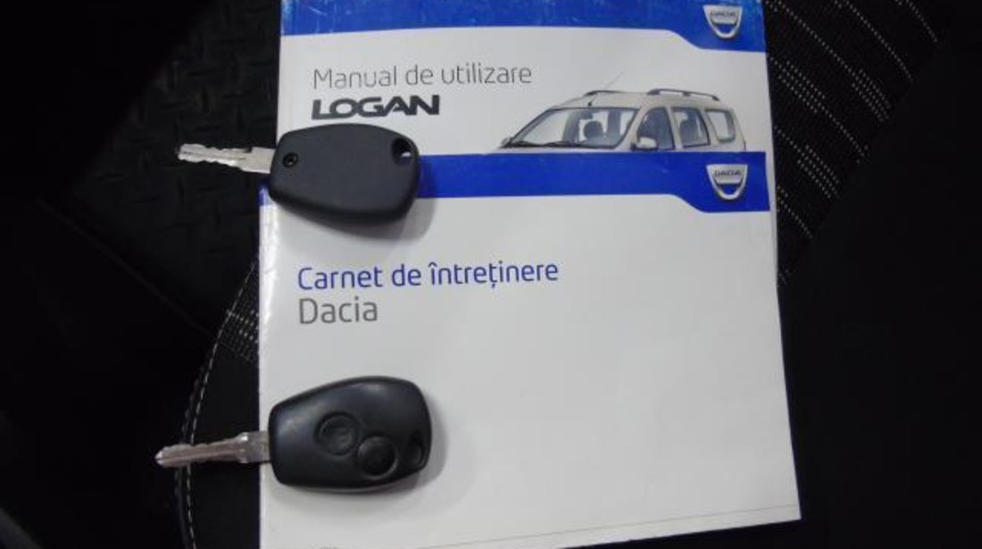 Dacia Logan MCV Laureate 5 locuri 1.5 dCi 75 CP 2012 #7341993