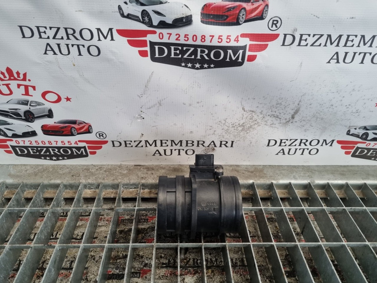 Debitmetru aer Audi Q3 8U 2.0 TFSI 170 cai motor CCZC cod piesa : 06J906461D