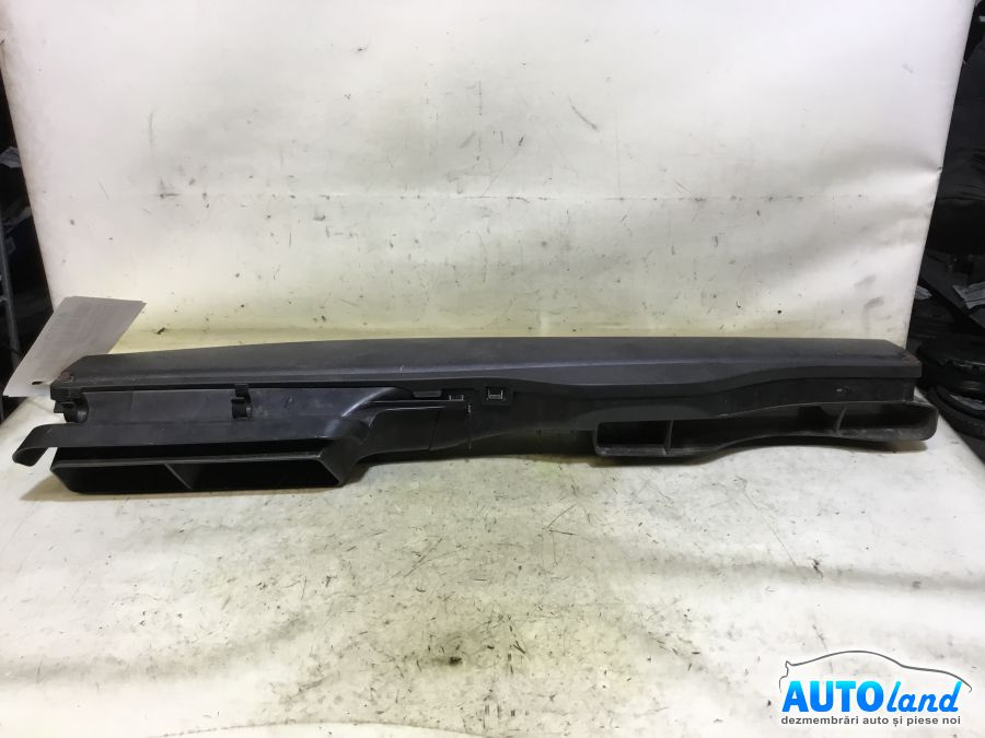 Deflector Aer 5q0129254b Volkswagen GOLF VII 2012