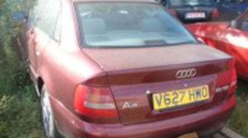 Dezmembram Audi A4 B5 [facelift] [2000 - 2001] Sedan 1.9 TDI MT (90 hp) (8D2 B5)