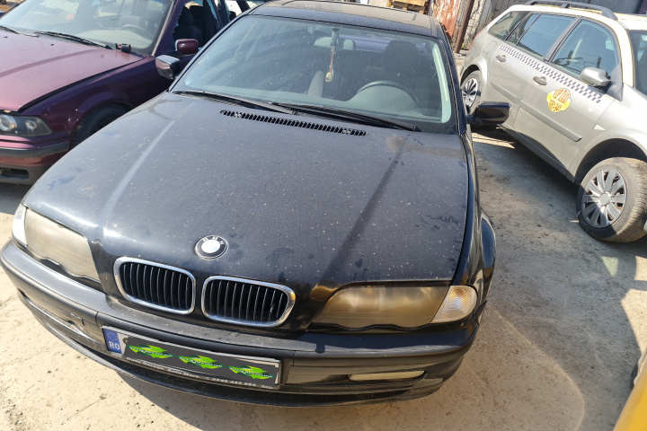 Dezmembram BMW Seria 3 E46 [1997 - 2003] Sedan 4-usi 320d MT (136 hp)