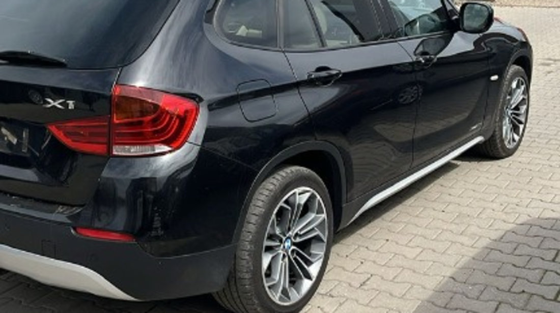 Dezmembram BMW X1 2.0 D an fabr. 2011