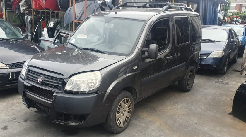 Dezmembram fiat doblo cargo 223 2007 1.9 mjt