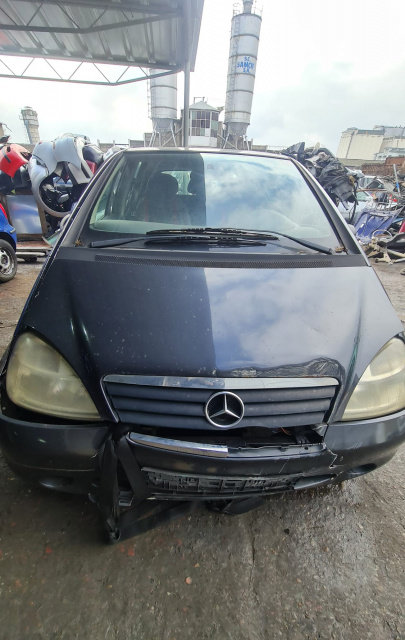 Dezmembram Mercedes-Benz A-Class W168 [1997 - 2001] Hatchback A 140 MT (82 hp)