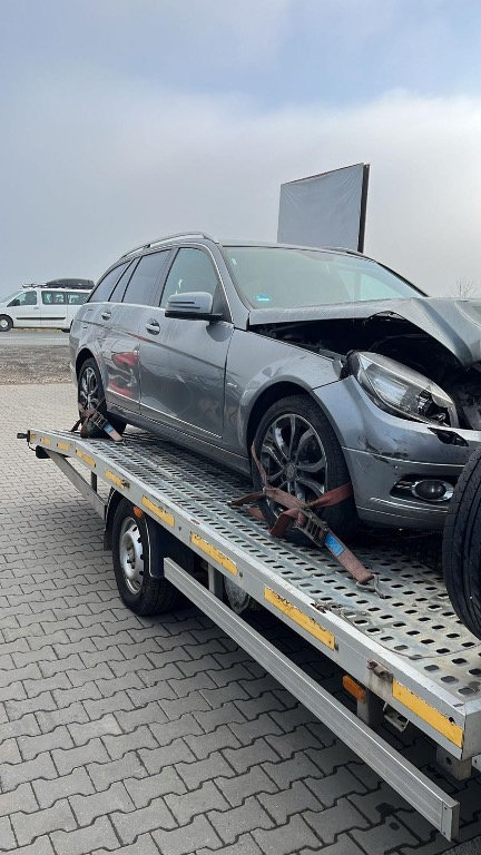 Dezmembram Mercedes Benz C Class C350CDI din 2010 W204