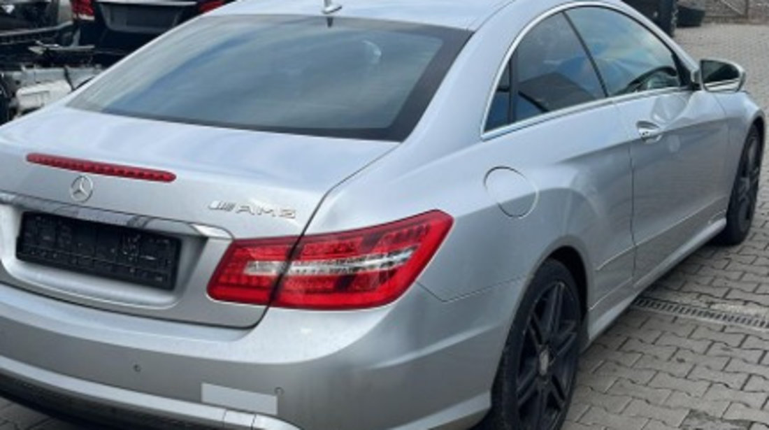 Dezmembram Mercedes-Benz C Class Coupe 3.0 CDI an fabr. 2011