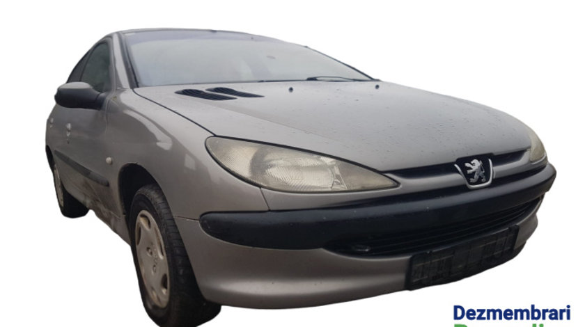 Dezmembram Peugeot 206 [1998 - 2003] Hatchback 5-usi 1.4 HDI MT (68 hp)