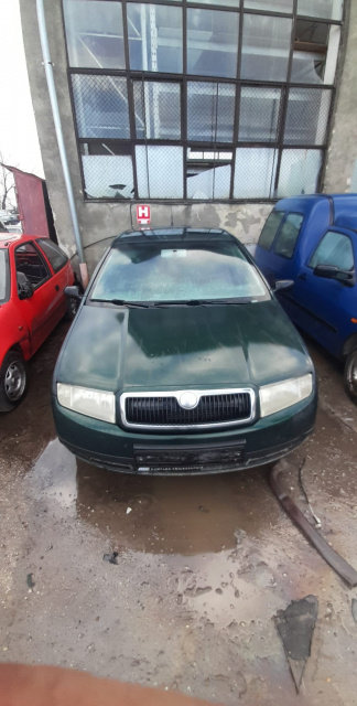 Dezmembram Skoda Fabia 6Y [1999 - 2004] Hatchback 5-usi 1.4 MT (60 hp)