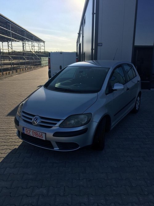 Dezmembram Volkswagen Golf 5 Plus 2.0 tdi an fabr 2007