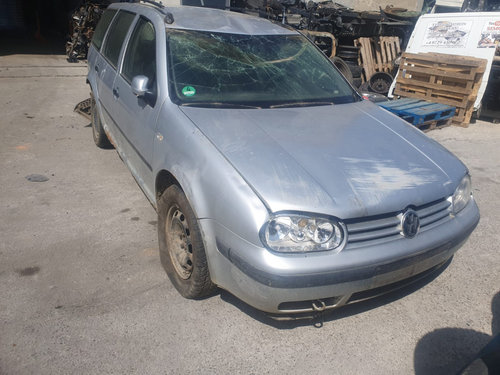 Dezmembram Volkswagen VW Golf 4 [1997 - 2006] 1.9 AXR