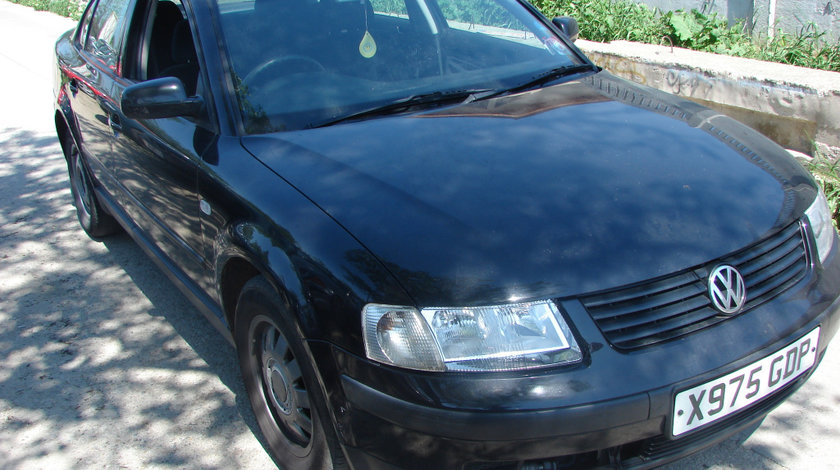 Dezmembram Volkswagen VW Passat B5 [1996 - 2000] Sedan 4-usi 1.8 MT (150 hp) (3B2) 1.8T 20V