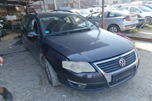 Dezmembram Volkswagen VW Passat B6 [2005 - 2010] wagon 5-usi 1.9 TDI MT (105 hp)