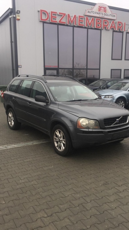 Dezmembram Volvo XC 90, 2.4D,cutie automata,an fabr. 2005