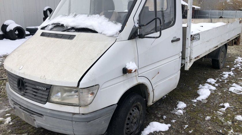 Dezmembrari dezmenbrari piese dez mercedes sprinter 308 d 2,3 diesel