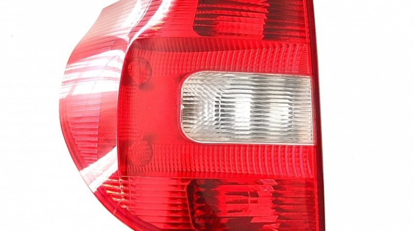 Dezmembrari Lampa Spate Stanga Oe Skoda Yeti 5L 2009-2013 5L0945111