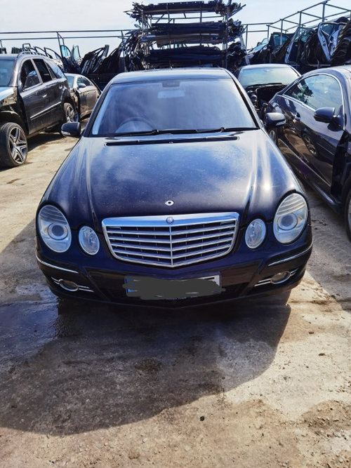 Dezmembrari Mercedes E-class w211 facelift 3.0 cdi v6