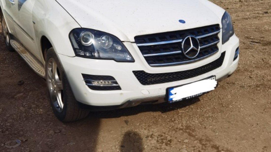 Dezmembrari Mercedes ML350 benzina W164 facelift