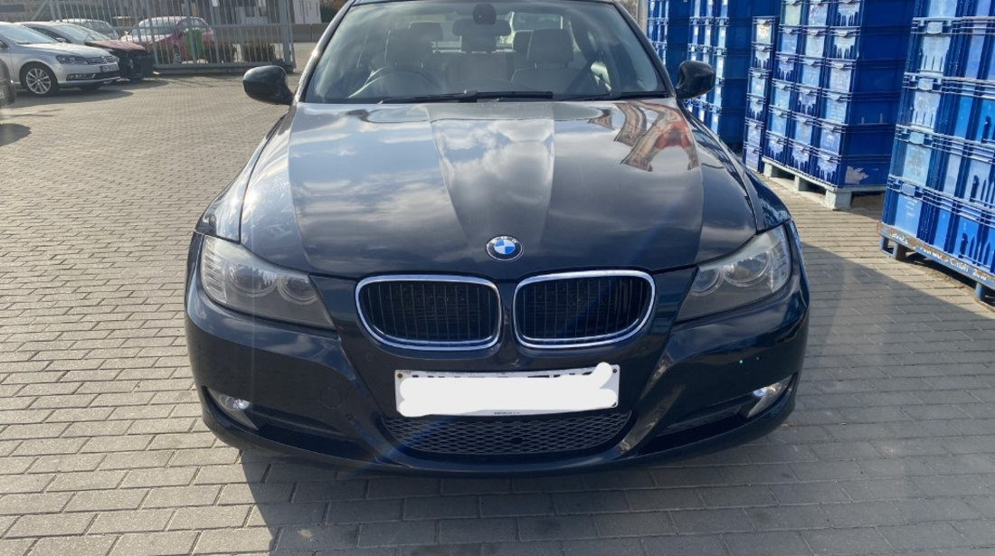 Dezmembrez Bmw 3 (E90) facelift 2.0 diesel 2009, N47D20C