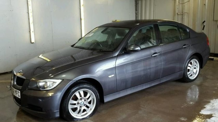 Dezmembrez Bmw 320i (E90) 2006