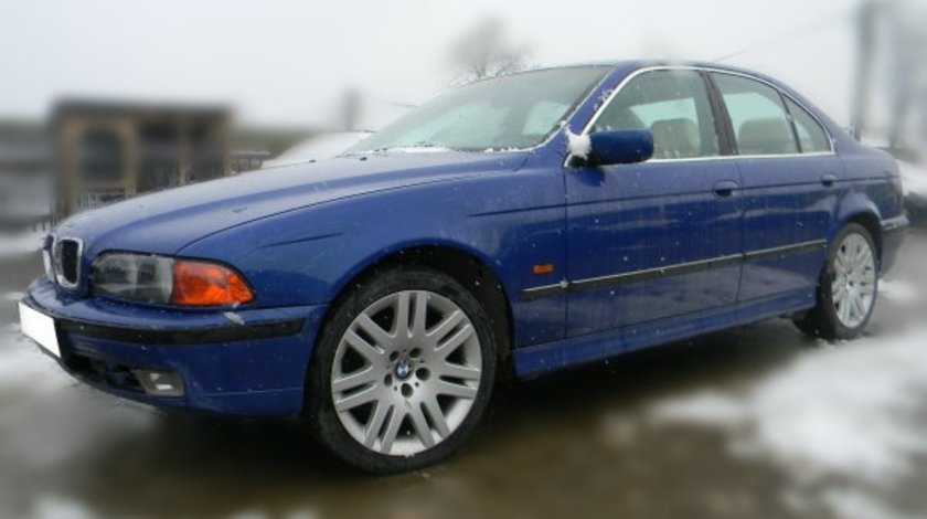 Dezmembrez BMW E39 sedan 520i an 1996