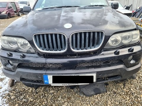 Dezmembrez BMW X5 3.0 E53 2005