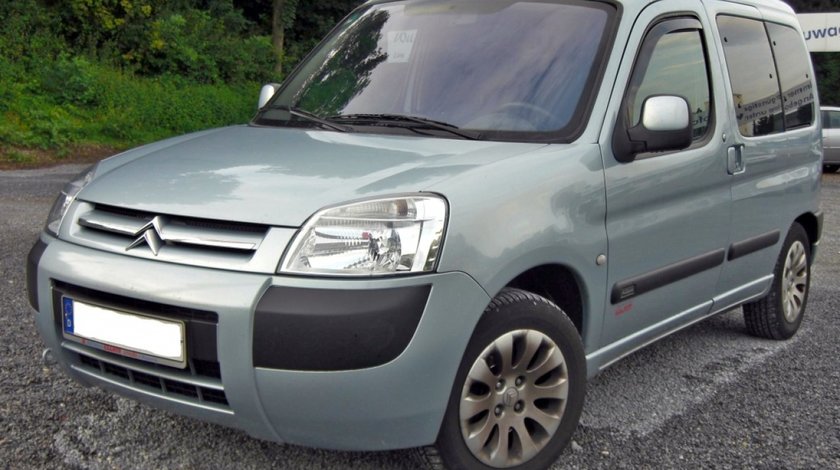 Dezmembrez Citroen Berlingo 1 6 Hdi 9hx 27000 Km Din 2009