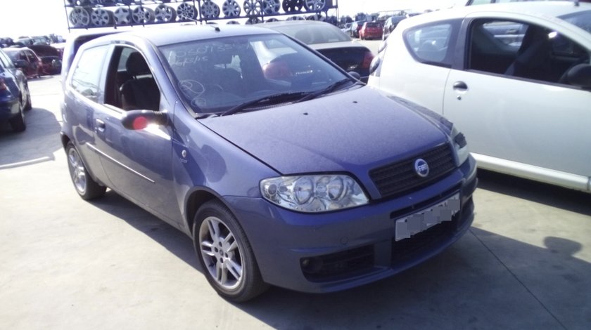 Dezmembrez Fiat Punto, an 2004