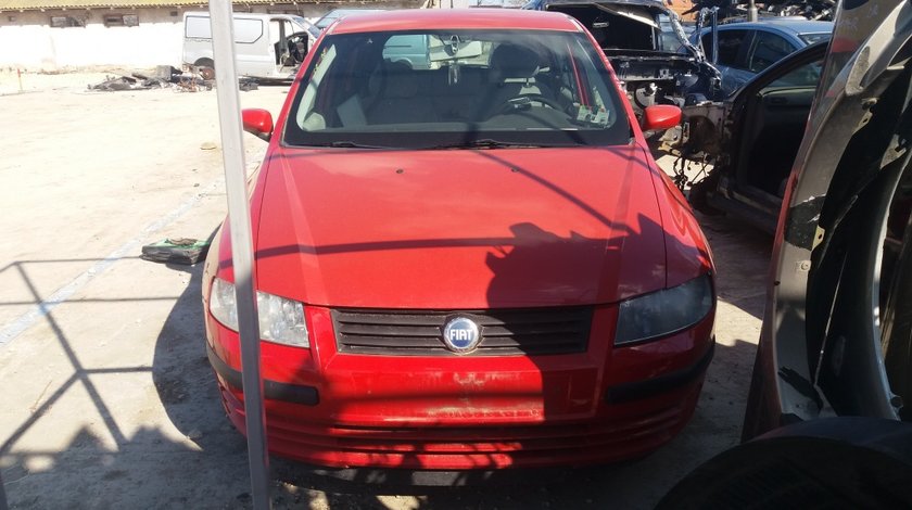 Dezmembrez FIAT STILO, an fabr. 2002, 1.4i 16V