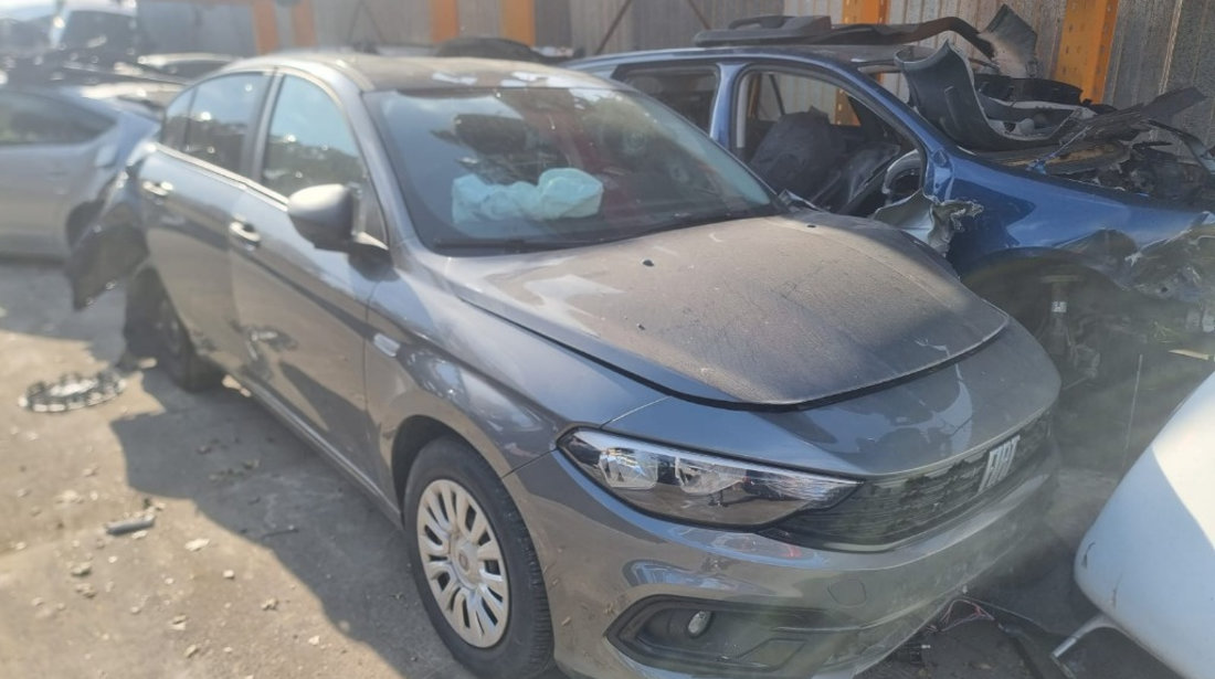 Dezmembrez Fiat Tipo 2021 berlina 1.0 benzina 55282151