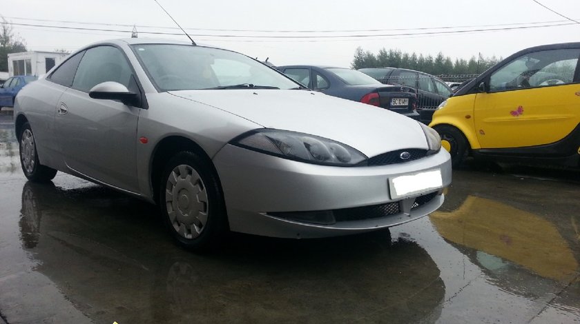 Dezmembrez Ford Cougar 2 5 v6 din 2001