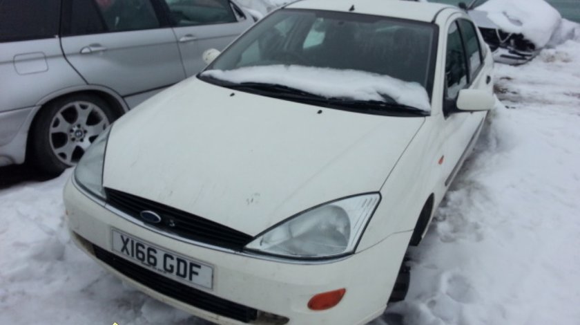 Dezmembrez Ford Focus 1 8tddi sedan An 2001