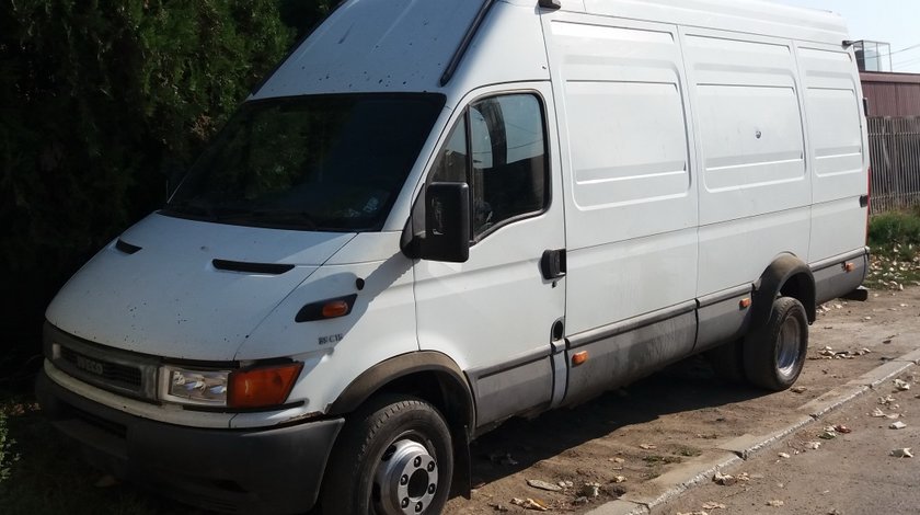 Dezmembrez IVECO DAILY 65C15, an fabr. 2004, 2.8HDI, punte dubla