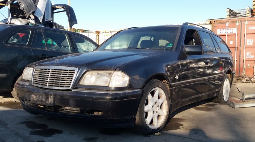 Dezmembrez Mercedes Benz C-Class W202 C200K, an fabr. 1999