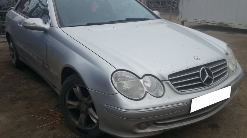 Dezmembrez Mercedes Benz CLK 270 CDI W209 2.7CDi, an fabr. 2004