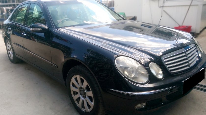 Dezmembrez MERCEDES BENZ W211 320CDI, an fabr. 2003