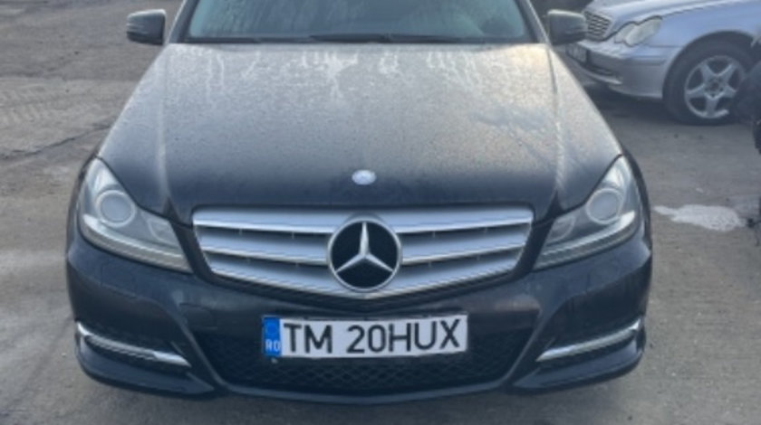 Dezmembrez Mercedes c class w204 Facelift 2.2 euro 5