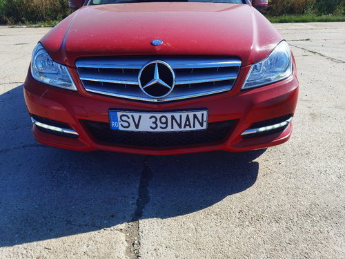 Dezmembrez Mercedes C220 W204 facelift