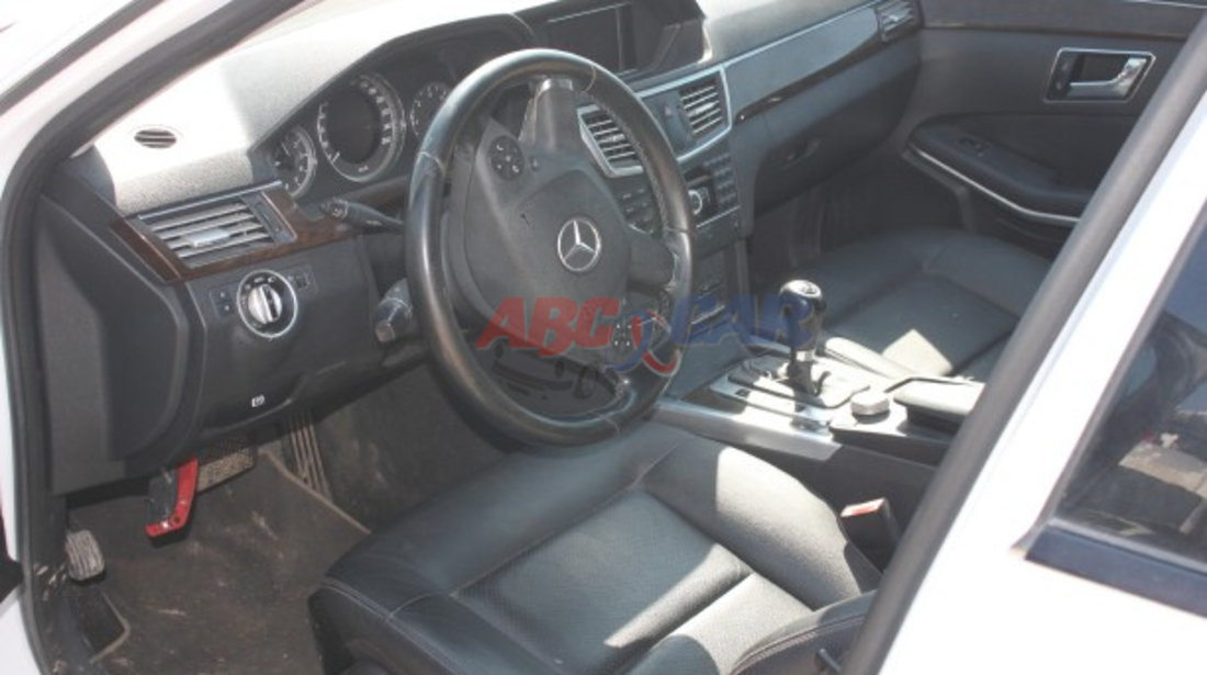 Dezmembrez Mercedes E-Class W212 2.2 CDI 2009-2012