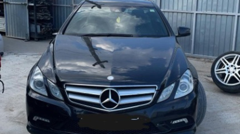 Dezmembrez Mercedes E220 cdi coupe w207