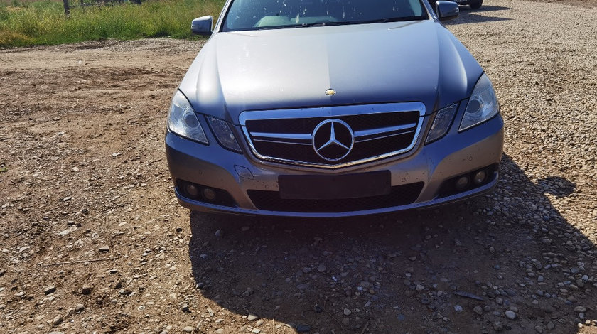 Dezmembrez Mercedes E220 cdi w212