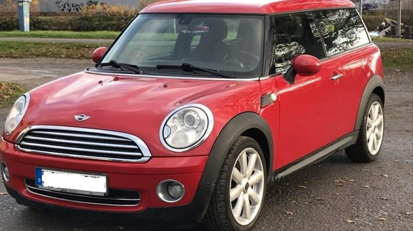 Dezmembrez Mini Clubman 1.6 D cod motor N47-C16A 111 cp / 82KW transmisie manuala an de fabricatie 2011