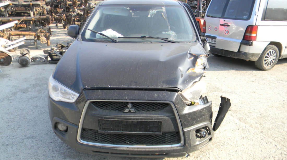 Dezmembrez Mitsubishi ASX (GAW) 2010 - Prezent 1.8 DI-D 4WD 4N13 ( CP: 150, KW: 110, CCM: 1798 ) Motorina