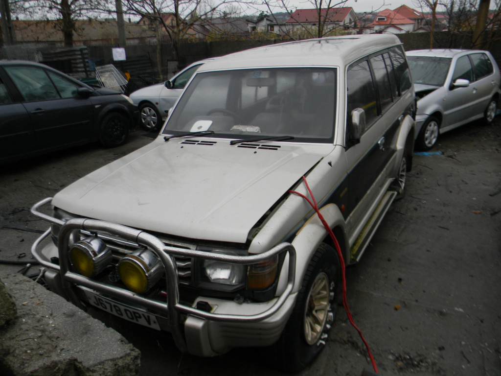 Dezmembrez Mitsubishi PAJERO 2 (V20+) 1991 - 1999 2.5 TDiC (V44W, V24W) 4D56 T ( CP: 99, KW: 73, CCM: 2477 ) Motorina